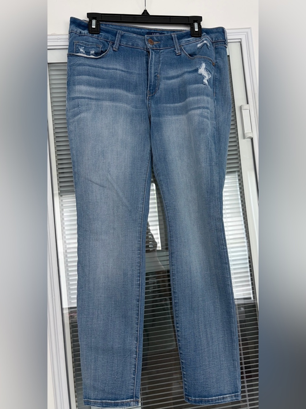 Kaari Blue Women's Light Blue Stretch Denim Jeans-Distressed, Mid-rise Size 12